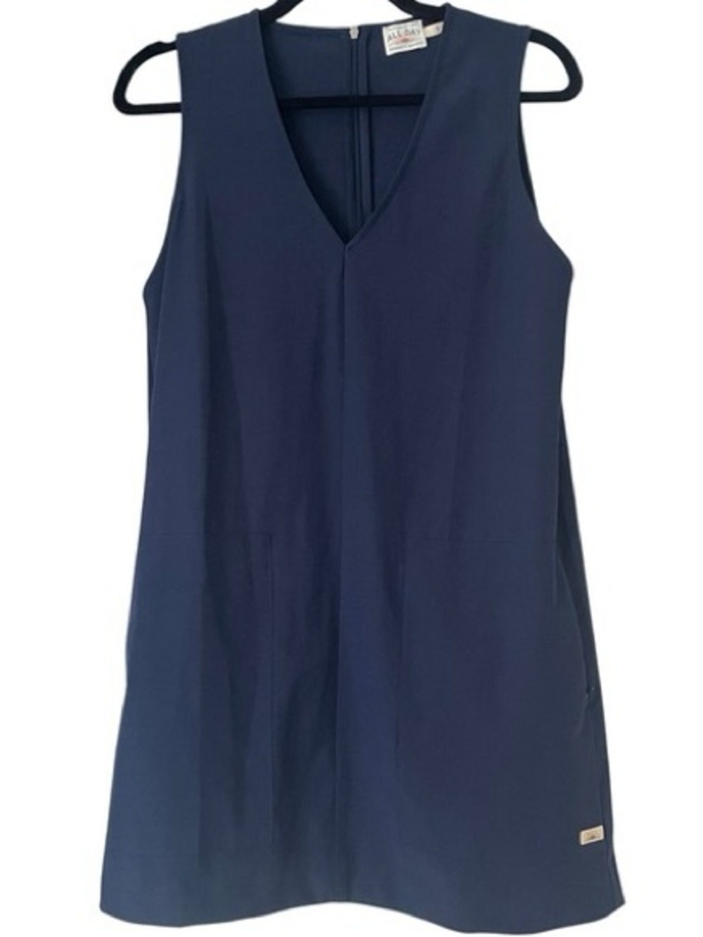 Faherty All Day V-Neck Sleeveless Mini Shift Dress in Navy